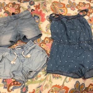 🎄🎉 3/$10 Girls size 6 jean lot